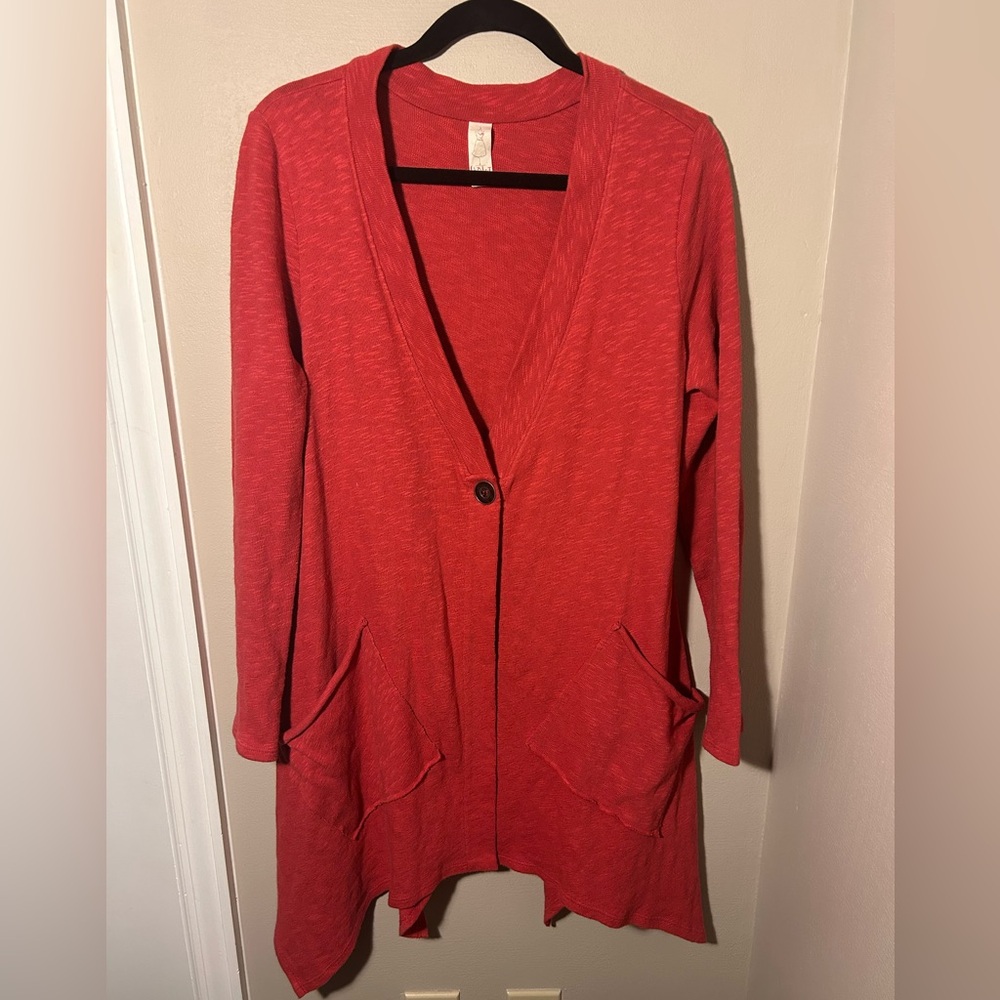 CHALET CORAL RED LONG CARDIGAN WITH SINGLE BUTTON, SLANTED POCKETS SIZE S